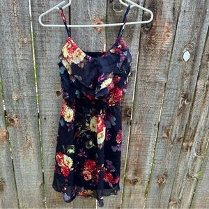 It’s Pink mini dress with spaghetti straps adjustable size is  small